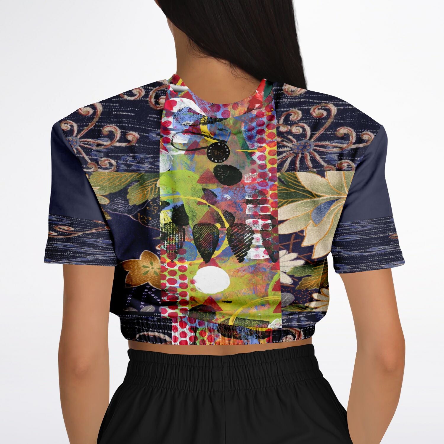Empress Kanako Cropped Short Sleeve Pullover