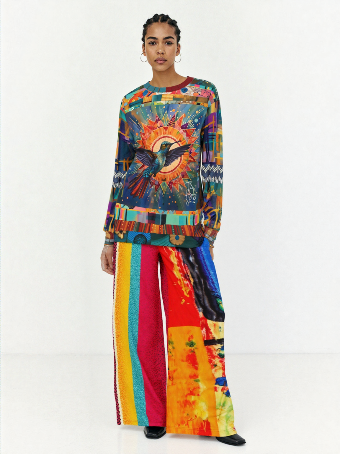 Hummingbird in Sunburst Skies Unisex Sweatshirt (Gold Label)