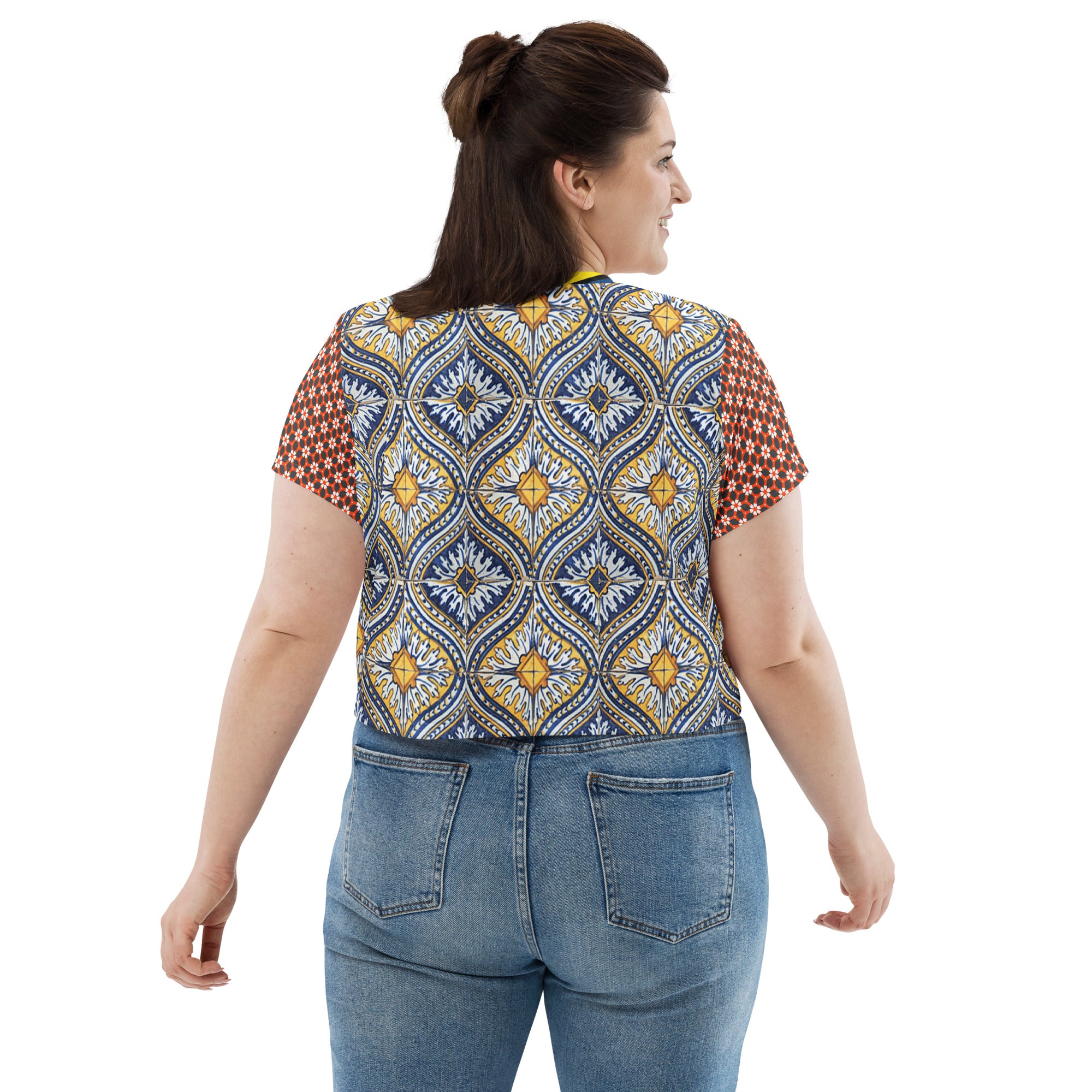 Scaredy-Cat Scream Short Sleeve Crop Tee