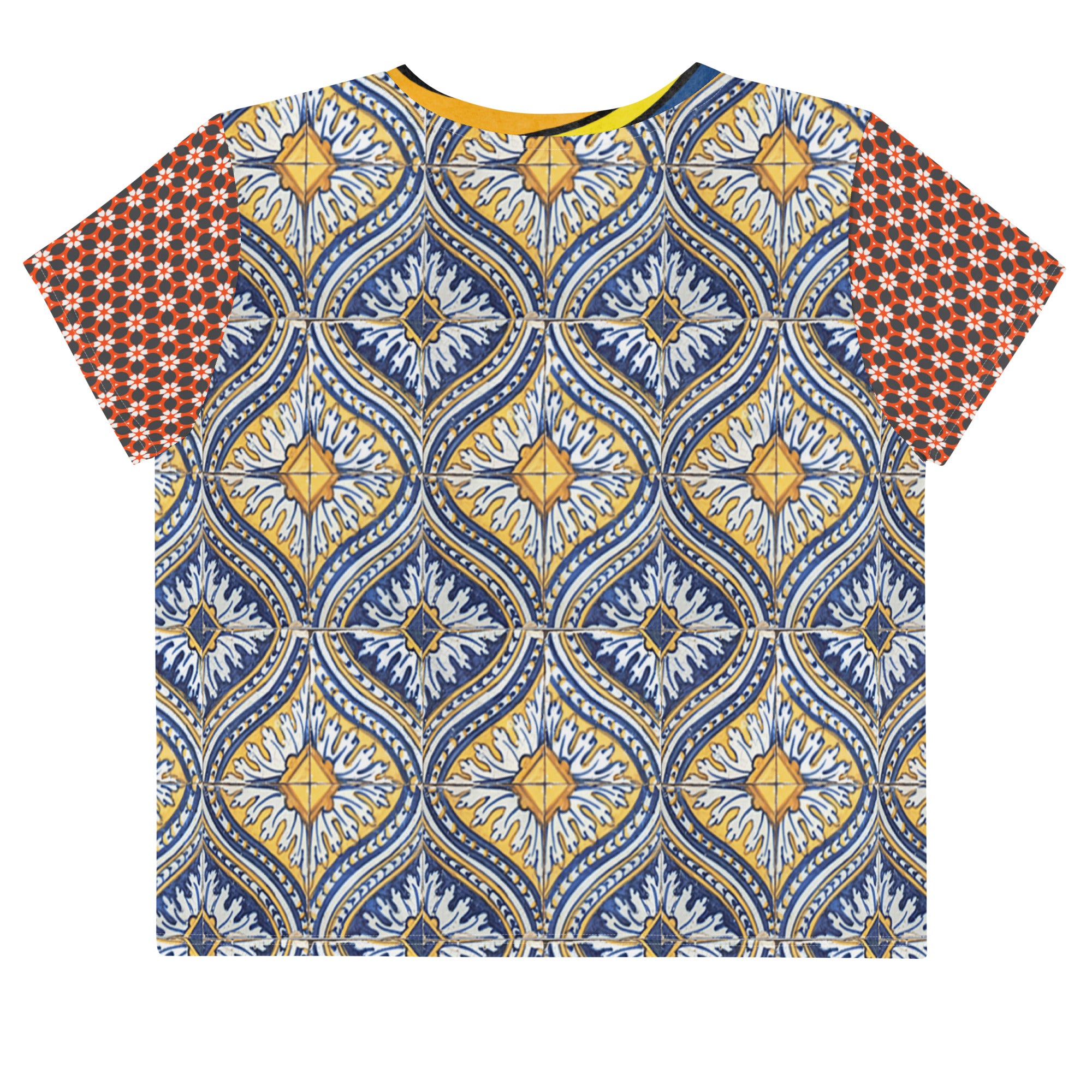 Scaredy-Cat Scream Short Sleeve Crop Tee