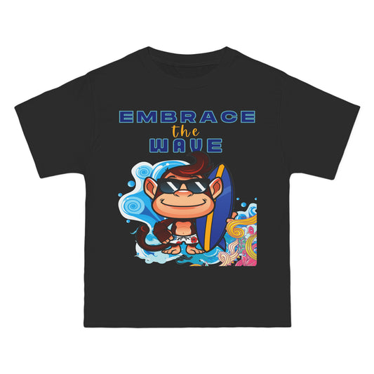 Abraza la camiseta de peso pesado Wave Monkey Surfer