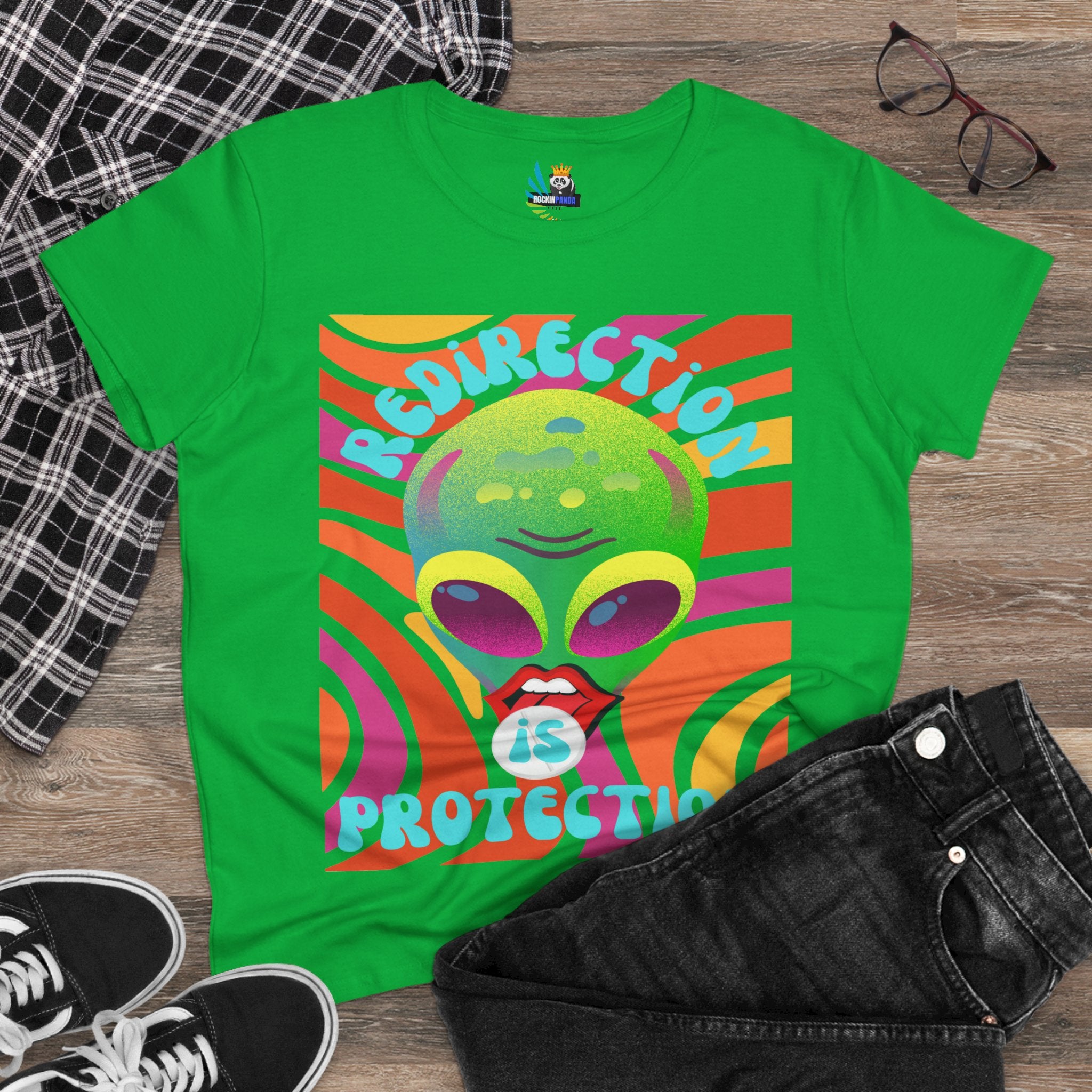 Retro Alien Women&