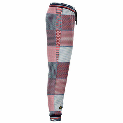 Joggers unisex de poliéster ecológico con patchwork de mezclilla Geo Montauk en rosa 