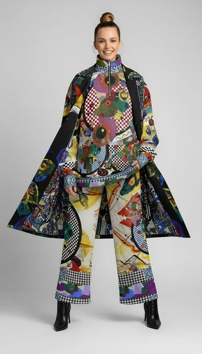 Around the Circle in Cossacks Abstract Print Unisex Sweatshirt (Gold Label)