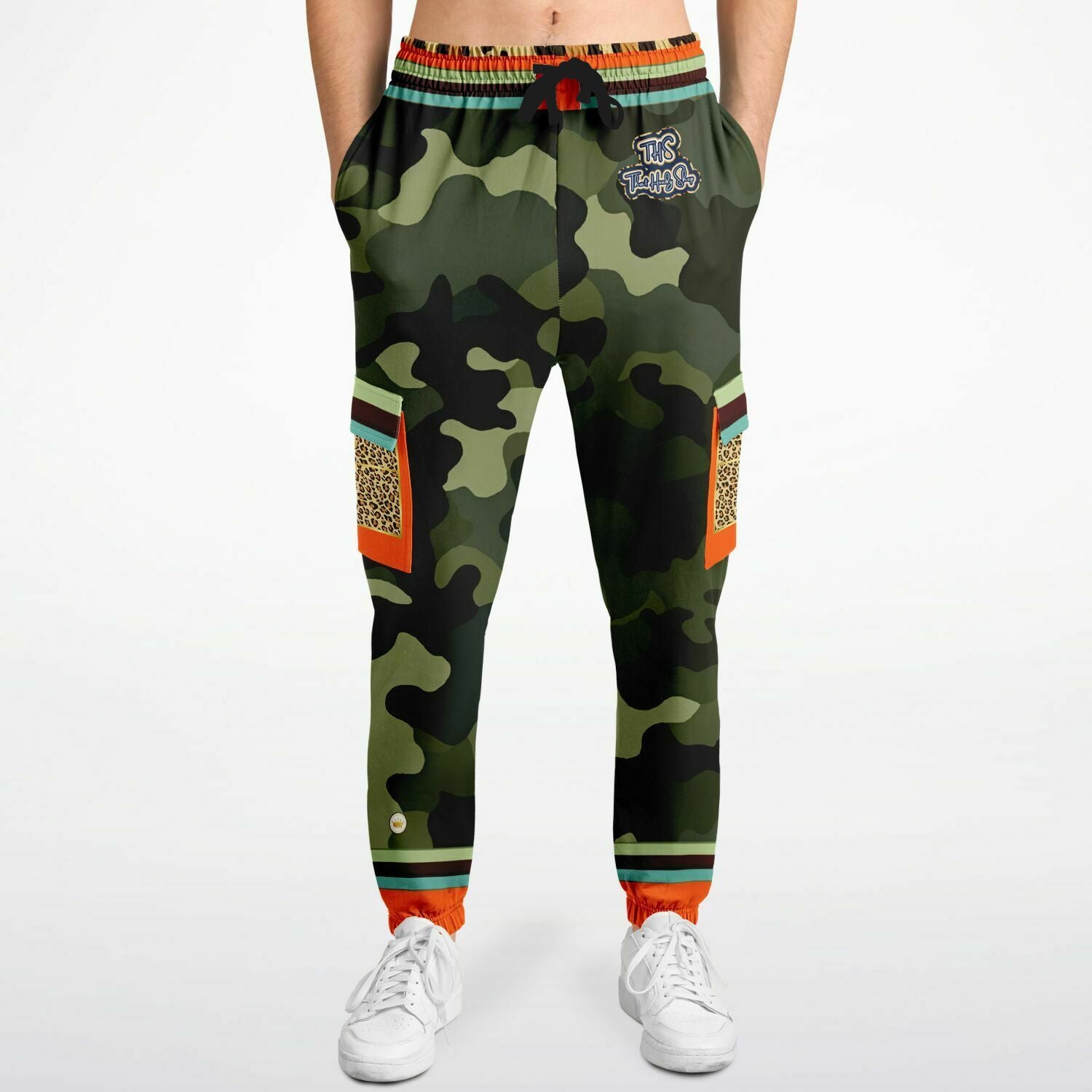 Joggers cargo unisex de poliéster ecológico LUXE con camuflaje verde emitidos por el gobierno 