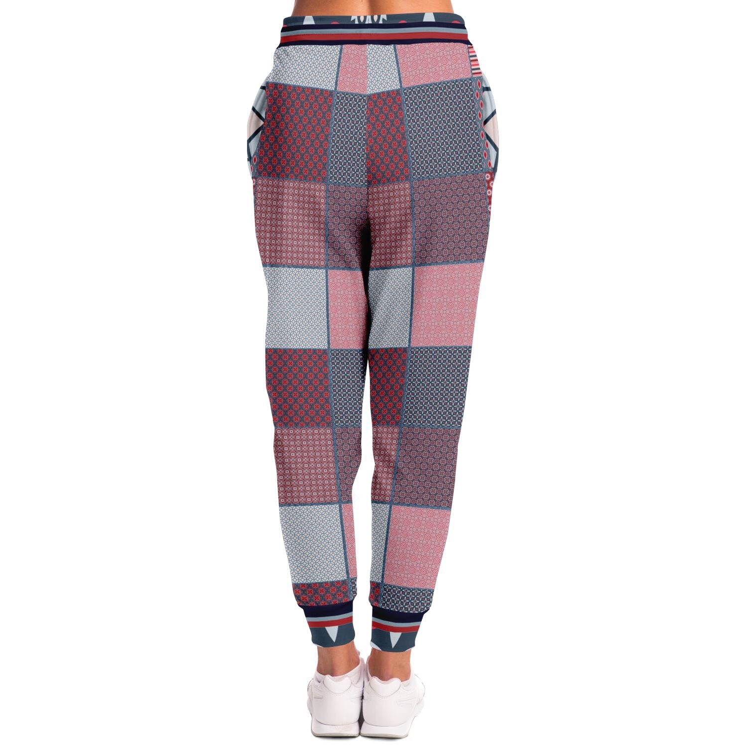 Joggers unisex de poliéster ecológico con patchwork de mezclilla Geo Montauk en rosa 