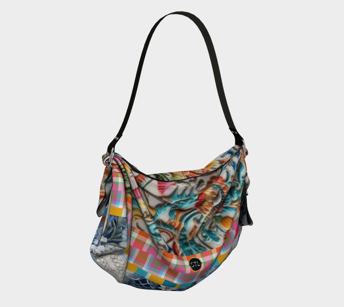 Bolso estilo hobo con bufanda y cuadros de mezclilla floral de Heart of a Gypsy