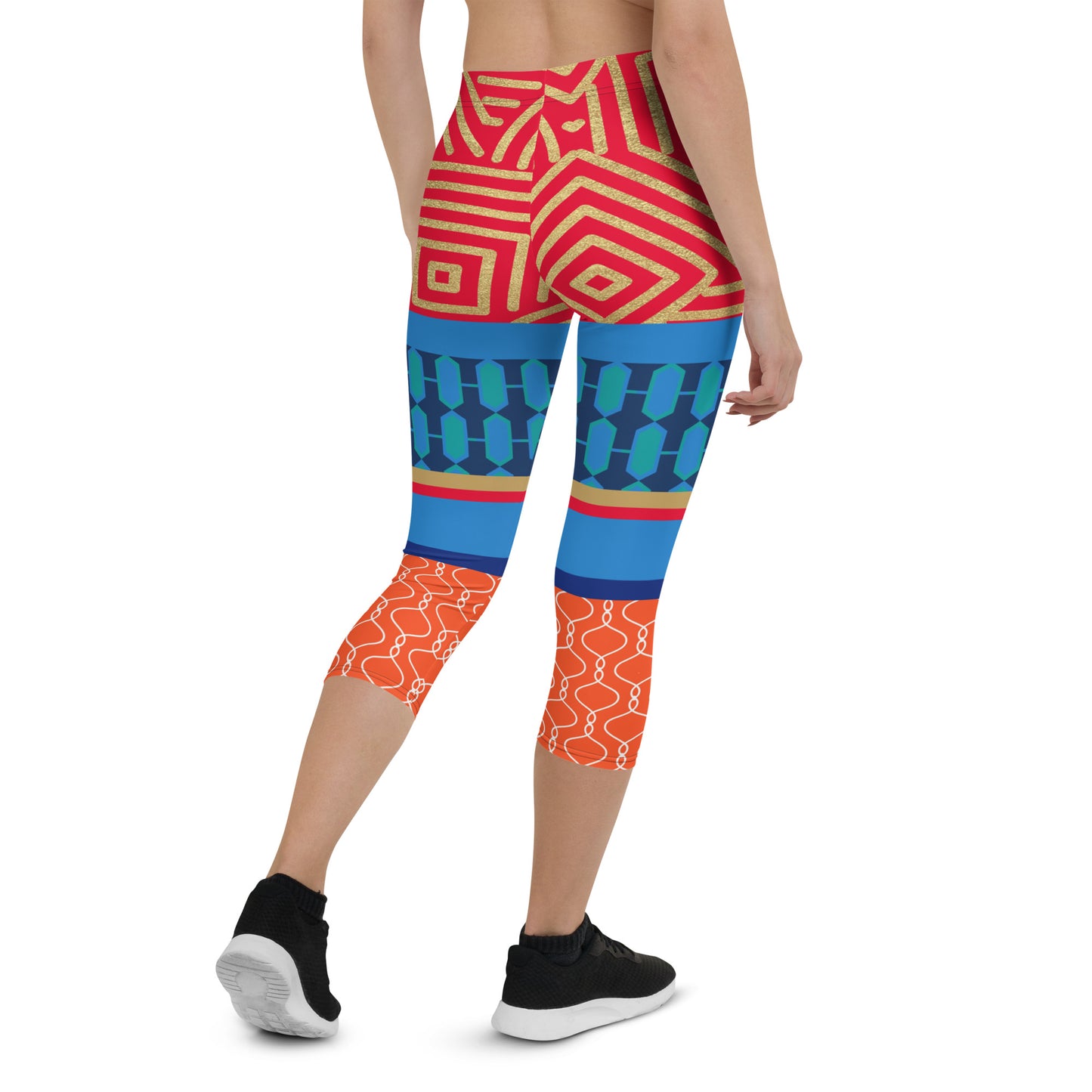 Beach Club Adventure Art Deco Capri Leggings