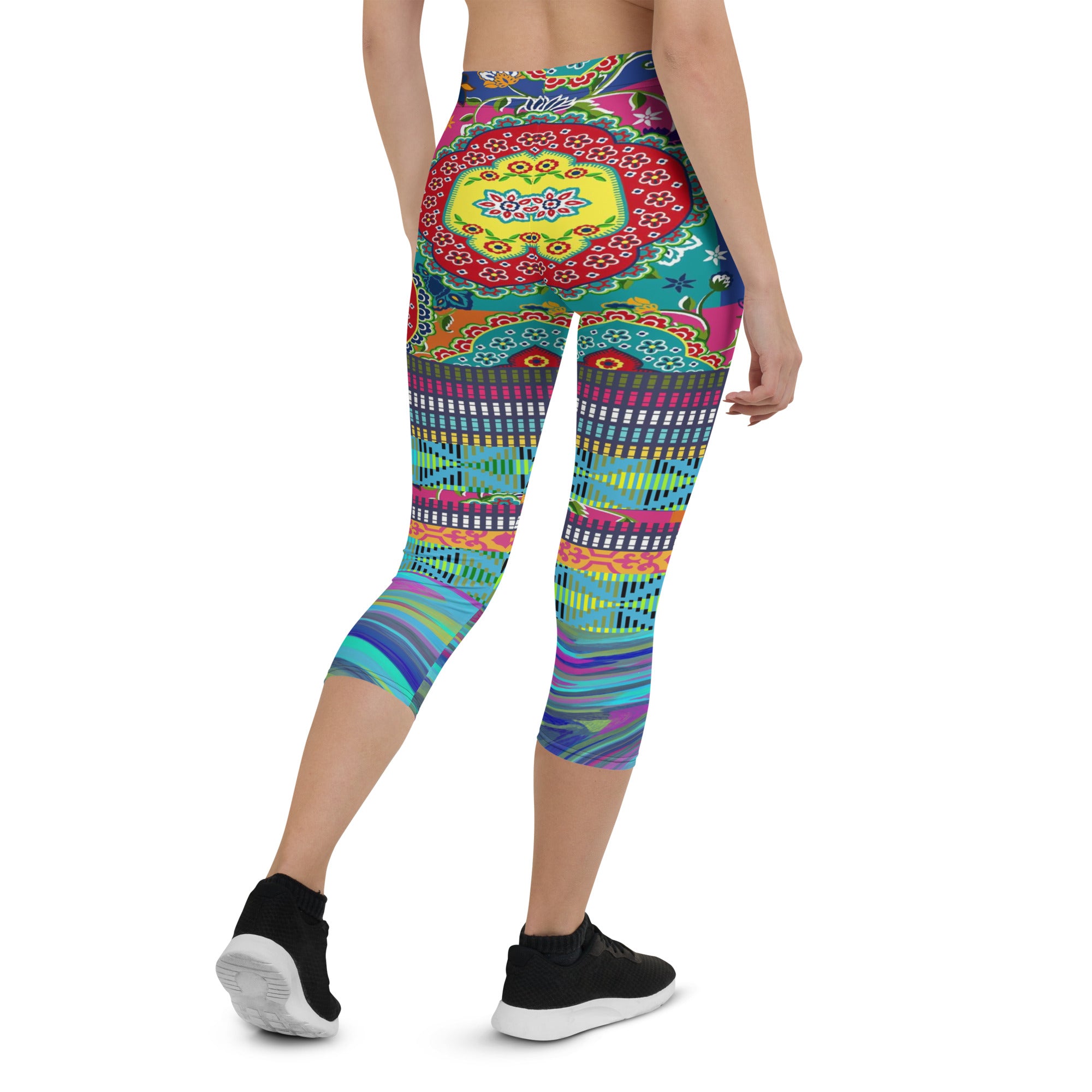 Soy Divina Femenina Leggings Capri