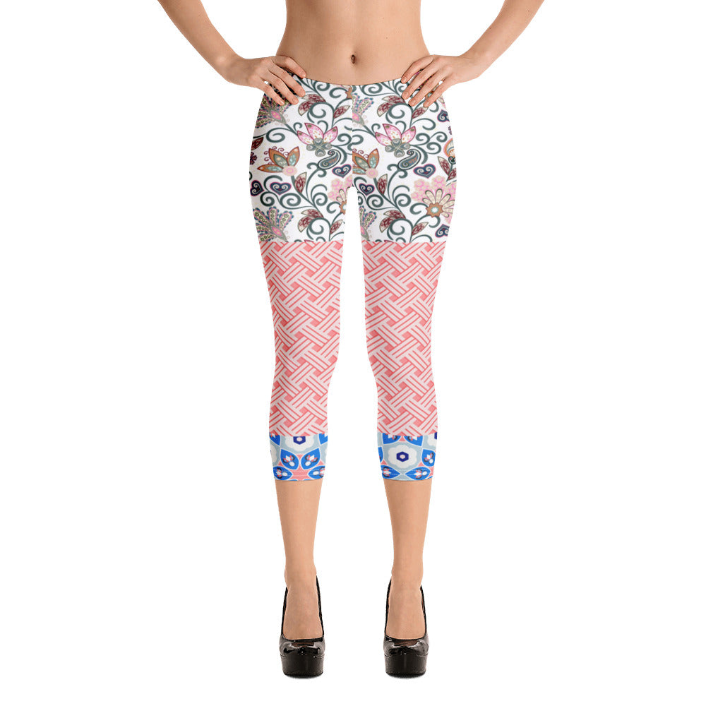 Jingle Pug Pink Floral Capri Leggings