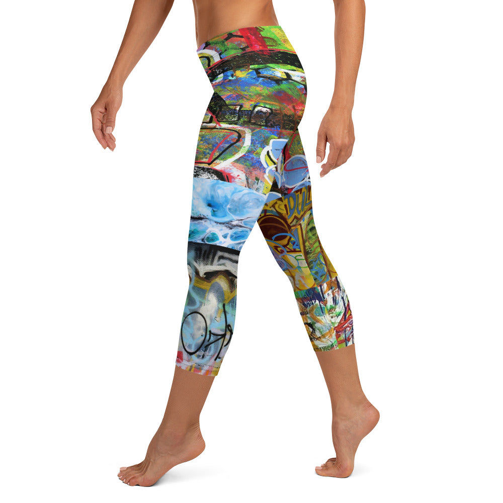 Vesuvia Graffiti Juxtapose Capri Leggings