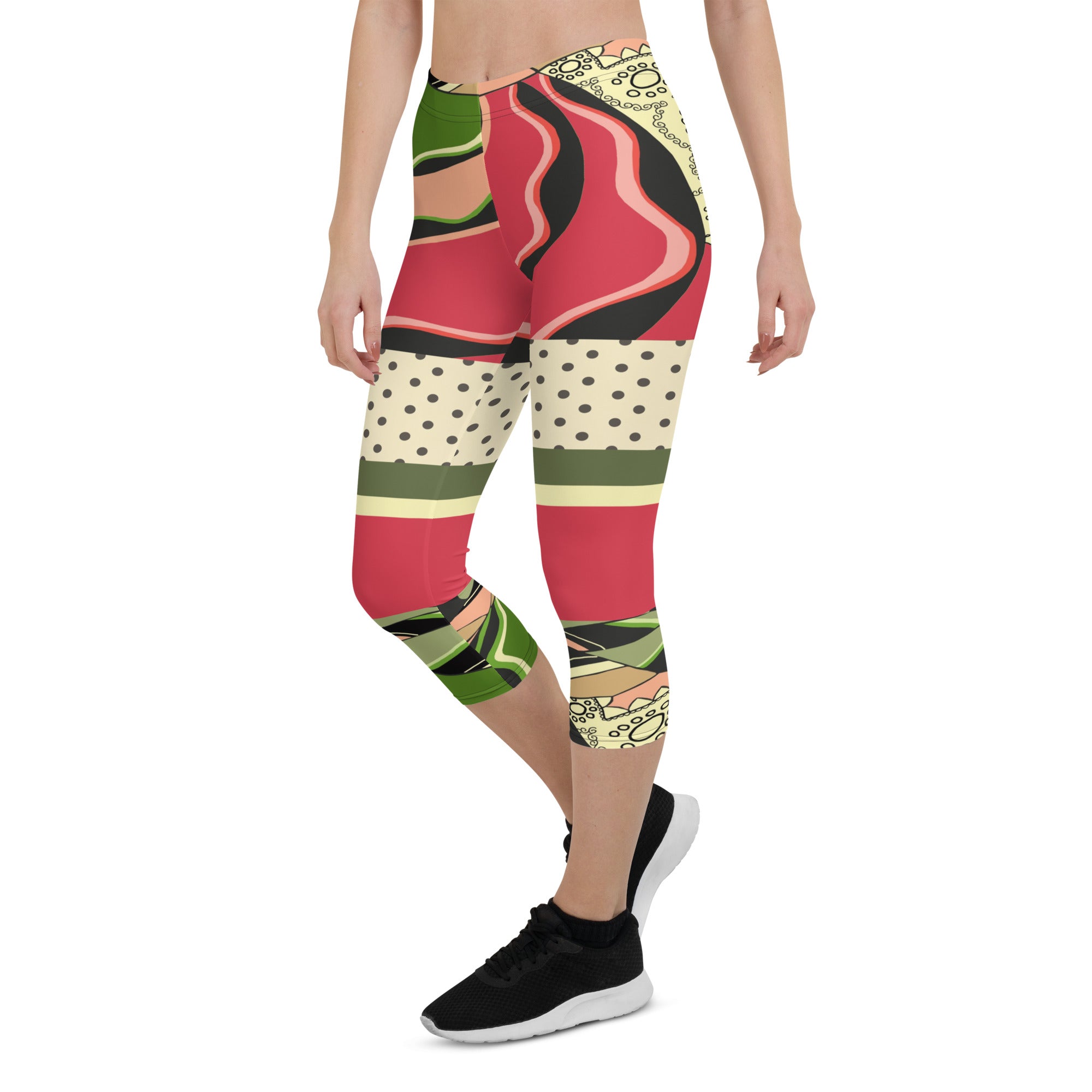 CanCan Girls Vintage Dancer Print Capri Leggings