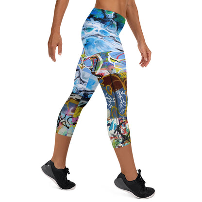 Vesuvia Graffiti Juxtapose Capri Leggings