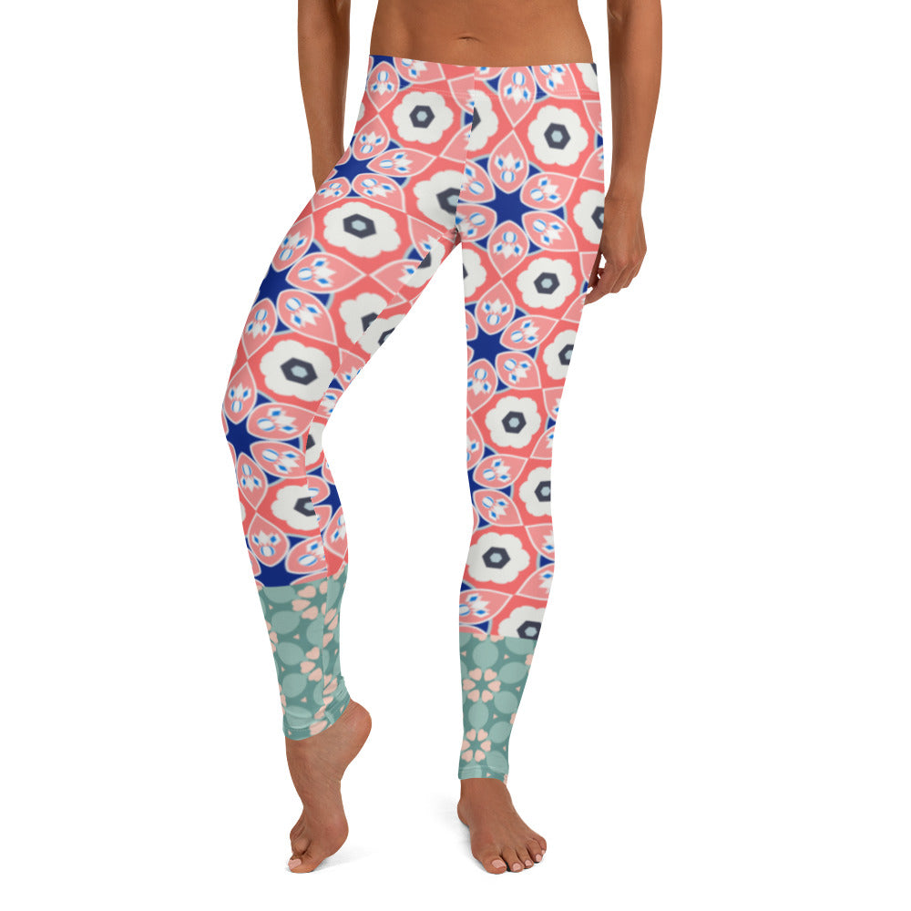 Aye-Aye Capitán Pinup Girl Leggings