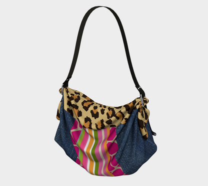 Bolso tipo hobo con bufanda y estampado de guepardo en denim oscuro, color rosa pasión